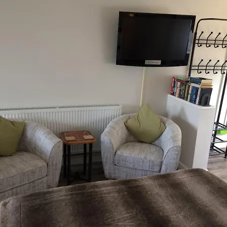 Beautiful Studio Apartment Near The Norfolk Broads Rackheath Exterior photo