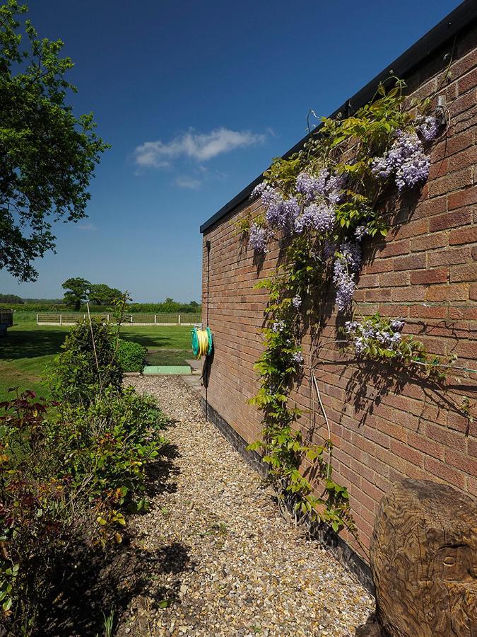 Beautiful Near The Norfolk Broads Rackheath